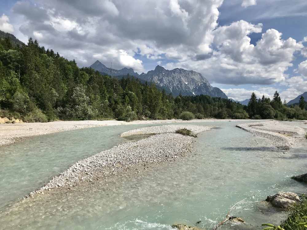Tirol Sehenswürdigkeiten: Der Isar entlang zum einmaligen Isarursprung