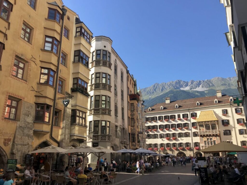 Österreich Sehenswürdigkeiten - Goldenes Dachl in Innsbruck