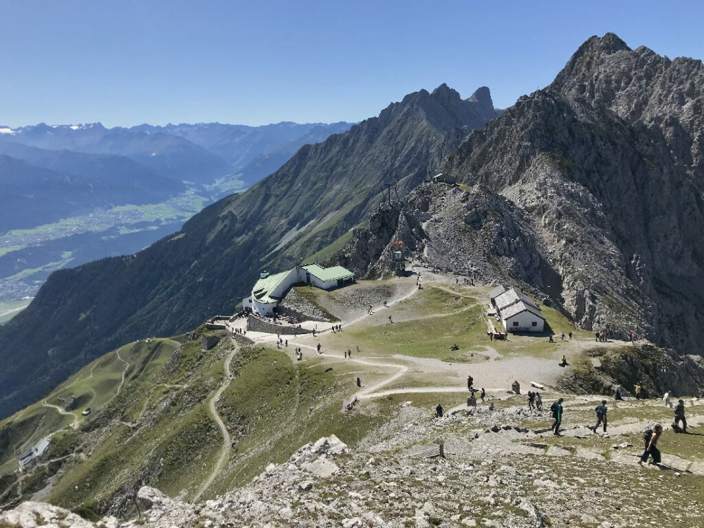 Österreich Sehenswürdigkeiten - mit der Nordkettenbahn auf´s Hafelekar in Innsbruck