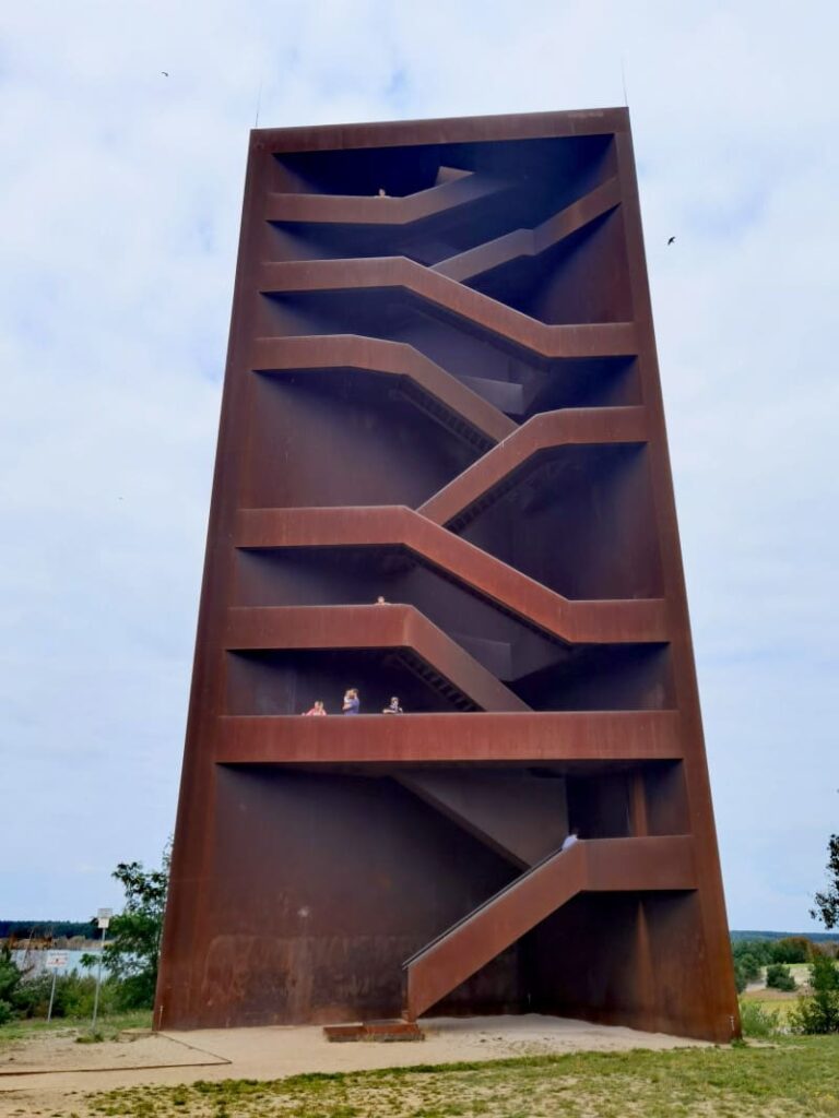 Rostiger Nagel - besonderer Aussichtsturm und eine der geheimen Deutschland Sehenswürdigkeiten