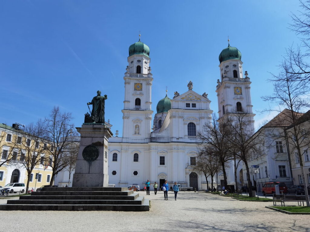 Sehenswürdigkeiten Bayern - die Dreiflüssestadt mit dem Dom St. Stefan