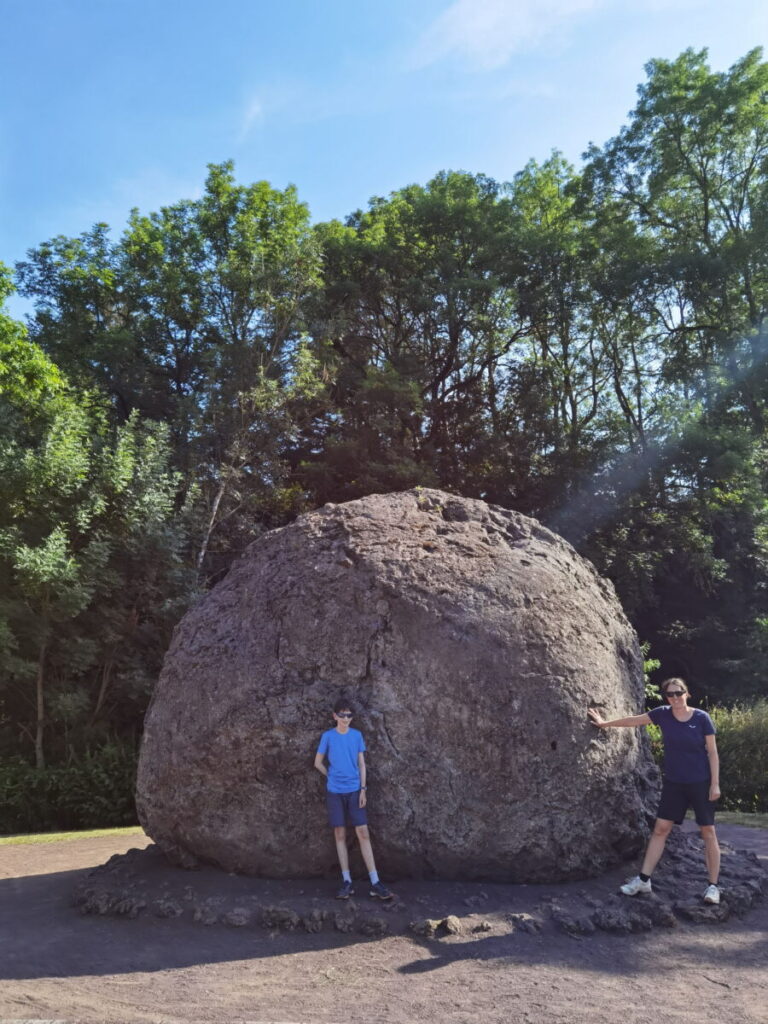 Eifel Sehenswürdigkeiten, die keiner kennt: Lavabombe in Strohn