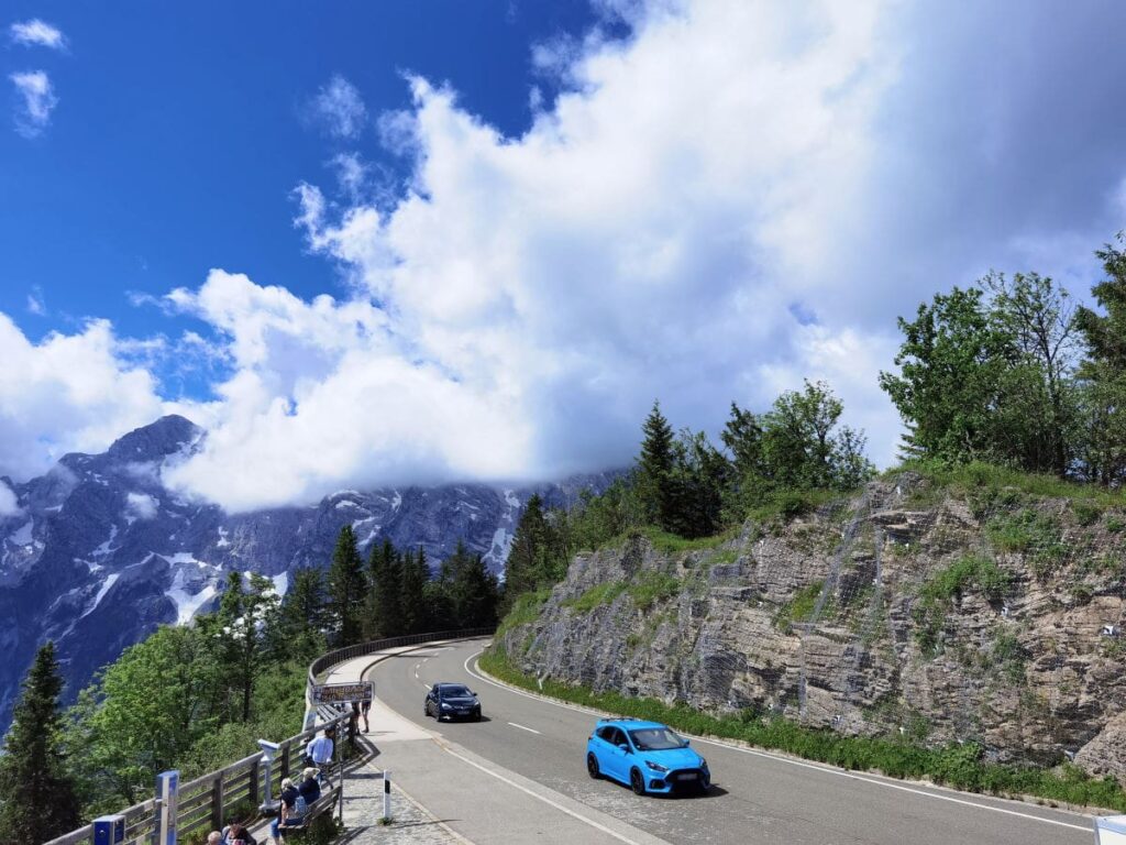 Berchtesgaden Sehenswürdigkeiten Geheimtipps - mit dem Auto auf die Rossfeld Panoramastraße